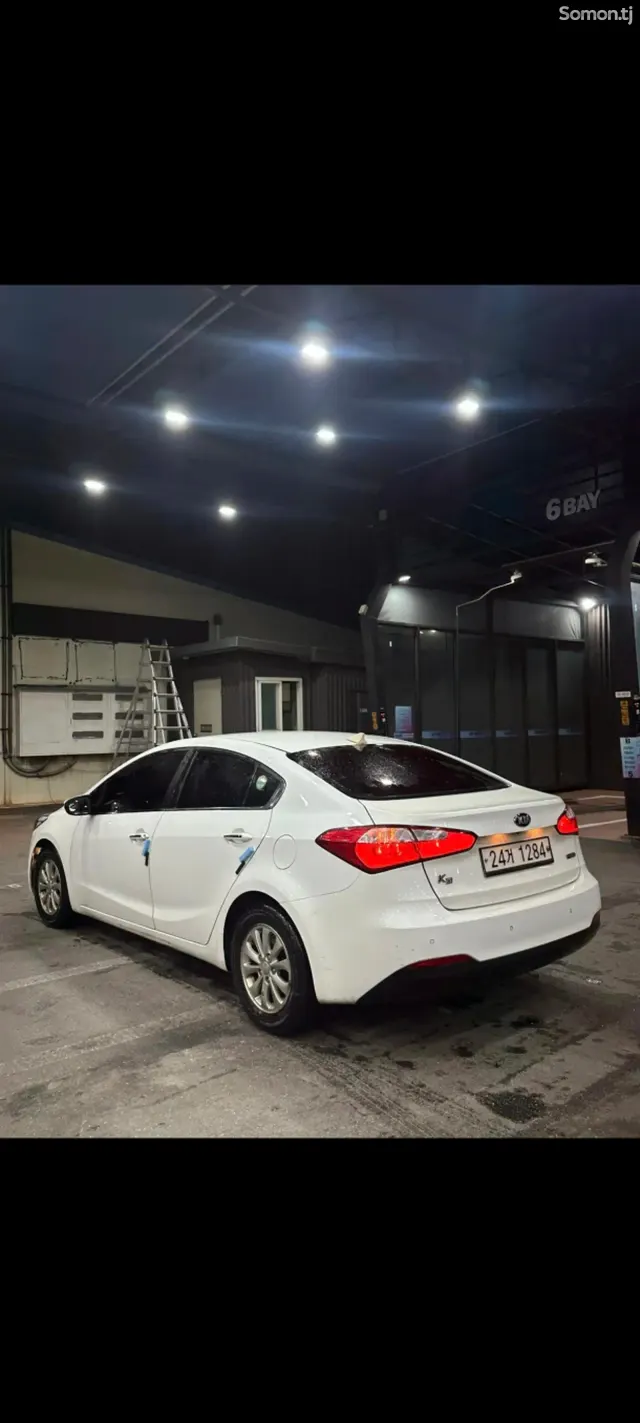 Kia K3 2014 · 1.6 AT
