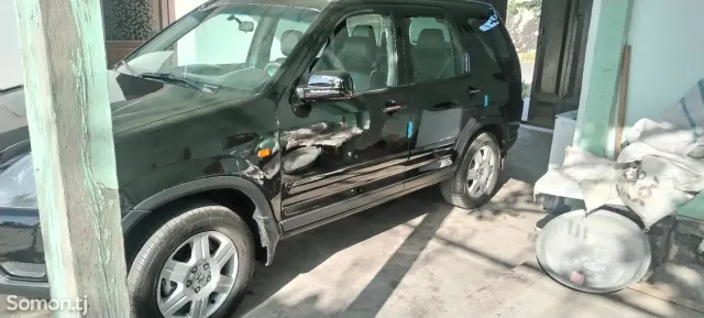 Honda CR-V 2006 · 2.0 MT