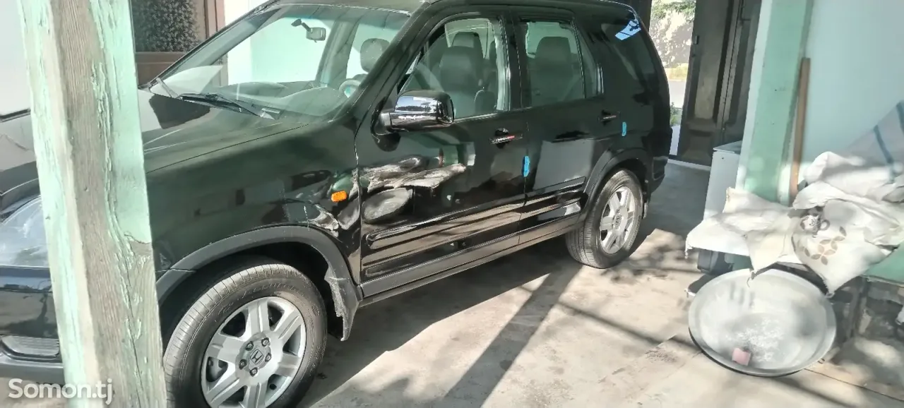 Honda CR-V 2006 · 2.0 MT