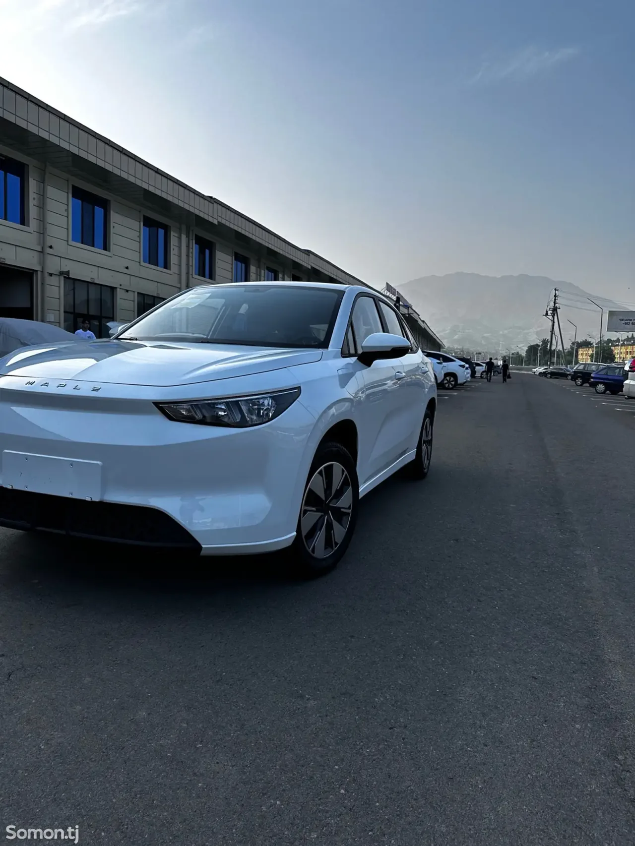 Geely Galaxy L7 2024 · AT