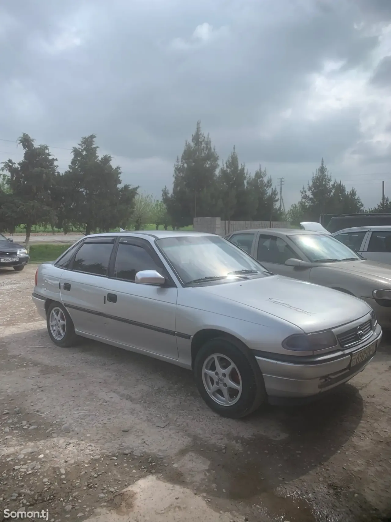 Opel Astra F 1992 · 1.6 MT