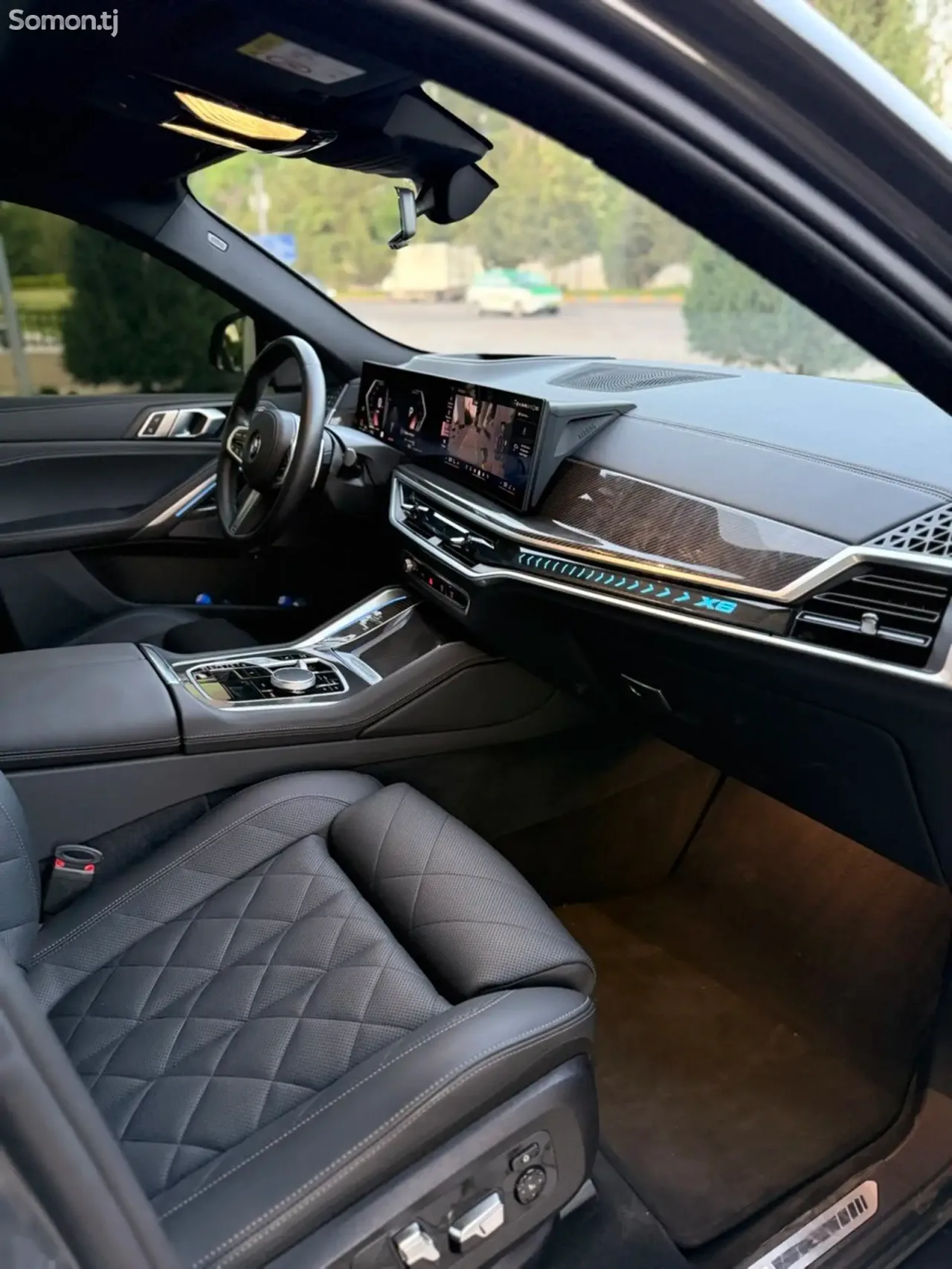 BMW X6 2025 · 4.0 AT