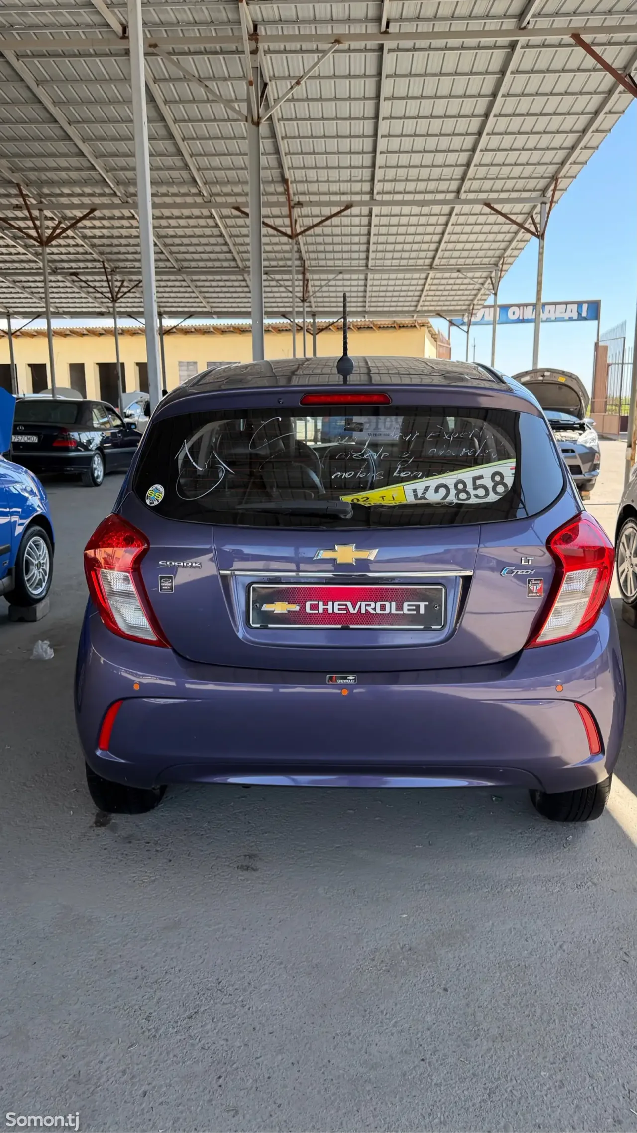 Chevrolet Spark 2016 · 1.1 AT