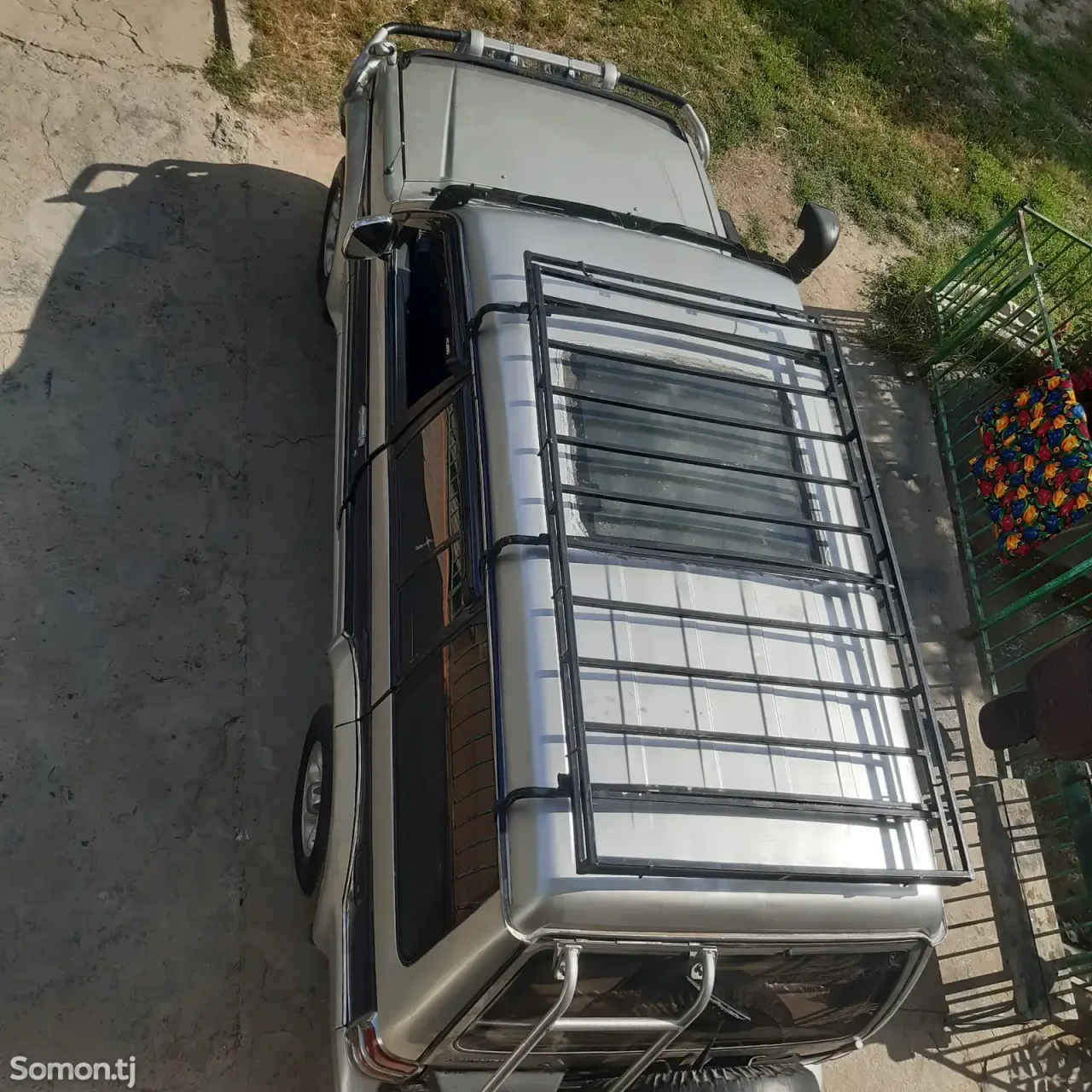 Mitsubishi Pajero 1996 · 2.9 MT