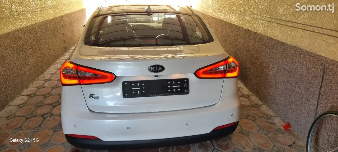 Kia K3 2014 · 1.6 AT