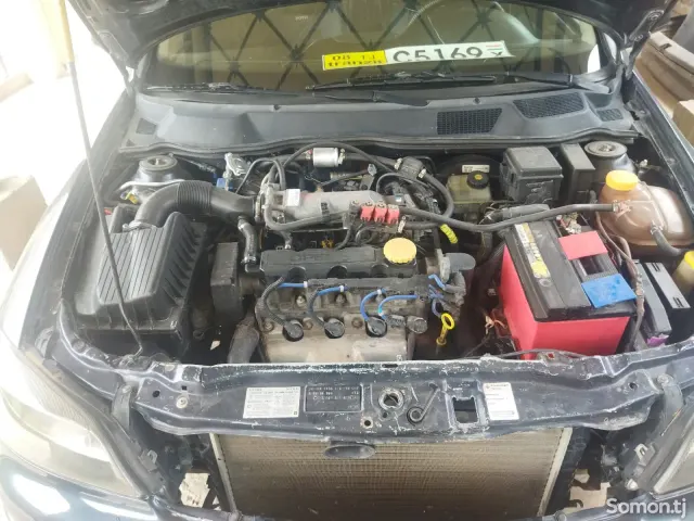 Opel Astra G 2002 · 1.6 MT