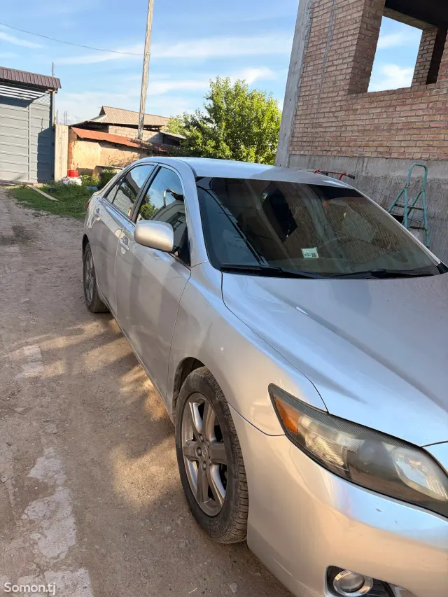 Toyota Camry 2011 · 2.5 AT