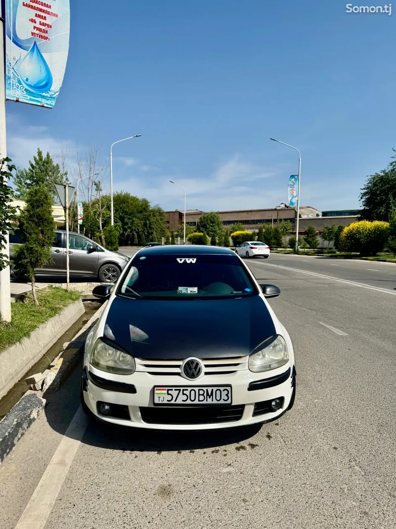 Volkswagen Golf 2009 · 1.9 AT