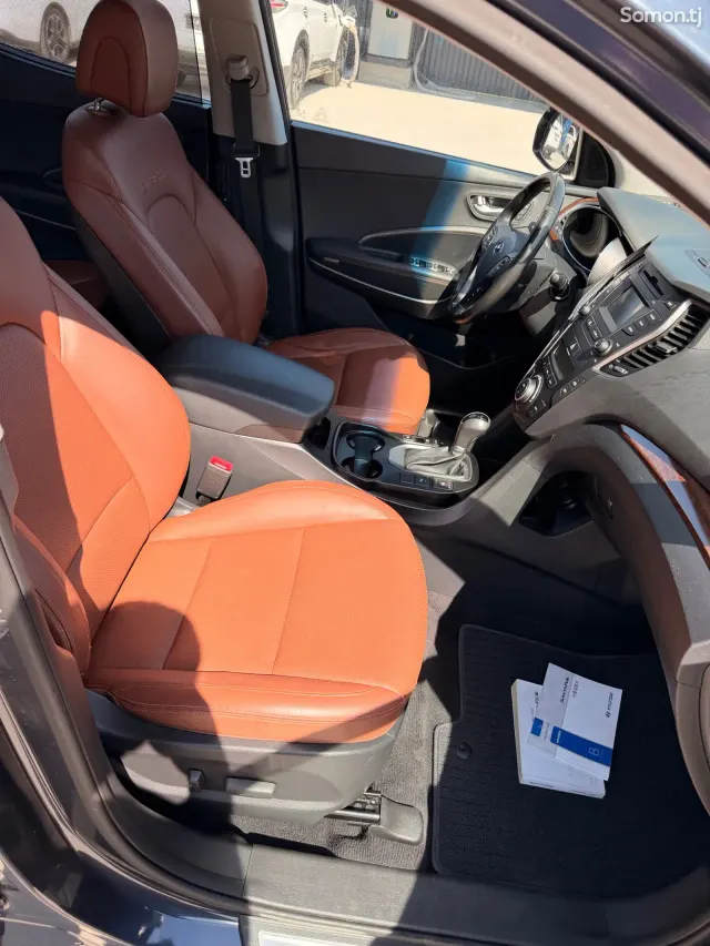 Hyundai Santa Fe 2015 · 2.0 AT