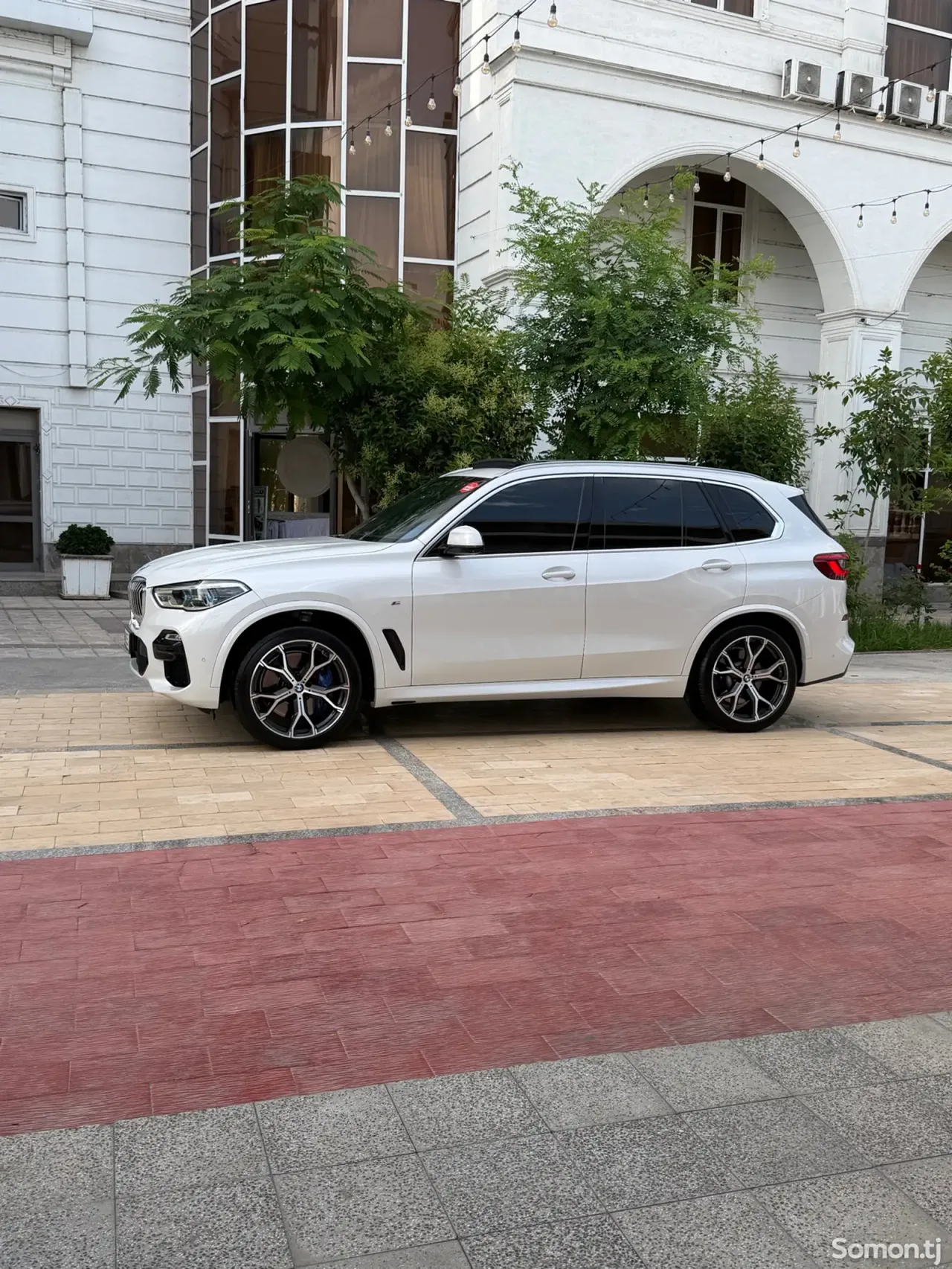 BMW X5 2019 · 3.0 AT