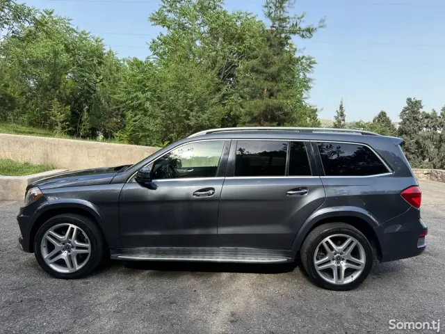 Mercedes-Benz GL class 2014 · 5.5 AT