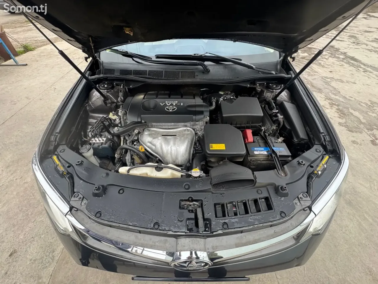 Toyota Camry 2015 · 2.5 AT