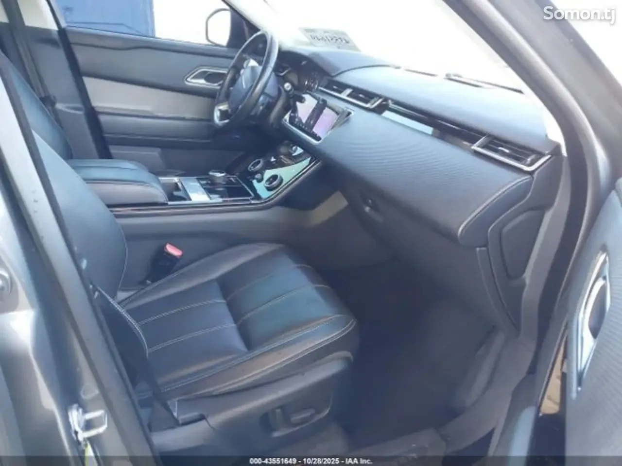 Land Rover Range Rover Velar 2018 · 2.0 AT