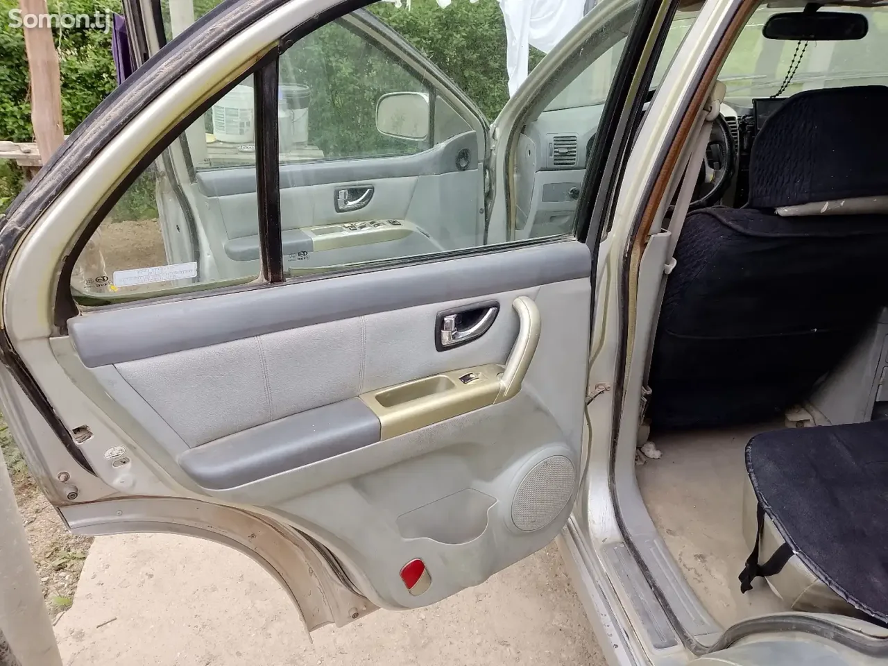Kia Sorento 2007 · 0.6 MT