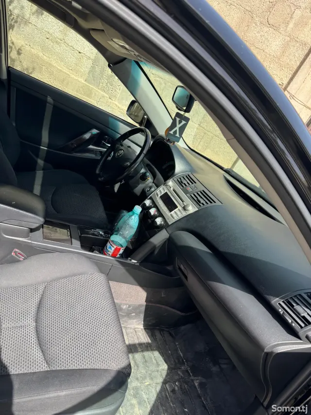 Toyota Camry 2010 · 3.5 AT