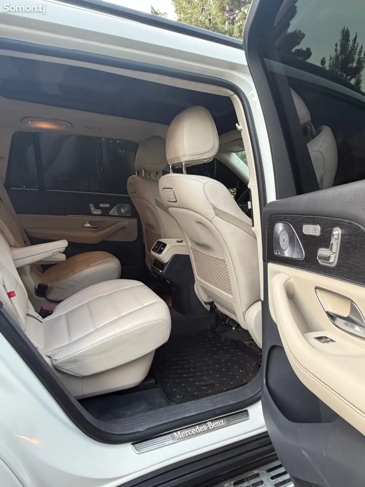 Mercedes-Benz GLS 2020 · 5.8 AT