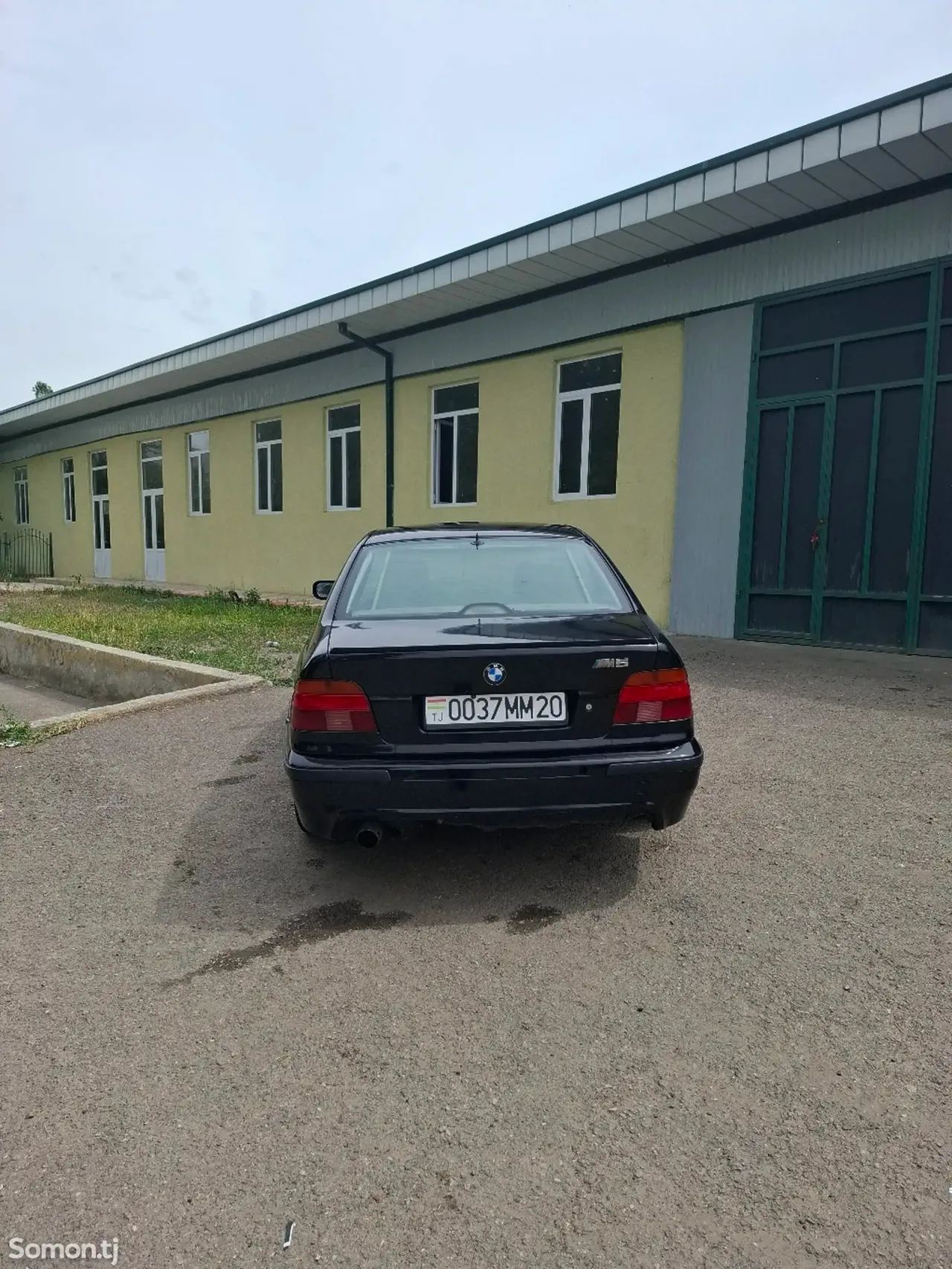 BMW 5 series 2000 · 3.5 AT