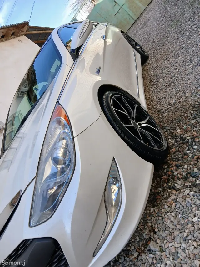 Hyundai Sonata 2014 · 2.4 AT