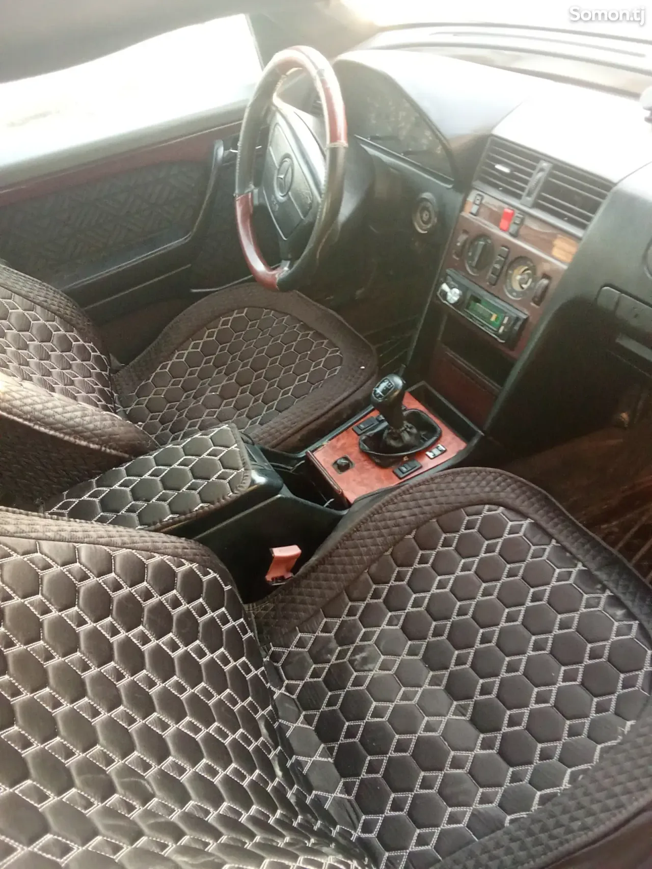 Mercedes-Benz C class 1995 · 1.8 MT