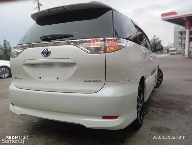 Toyota Estima 2016 · 2.4 AT