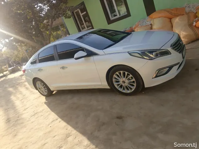 Hyundai Sonata 2014 · 2.0 AT