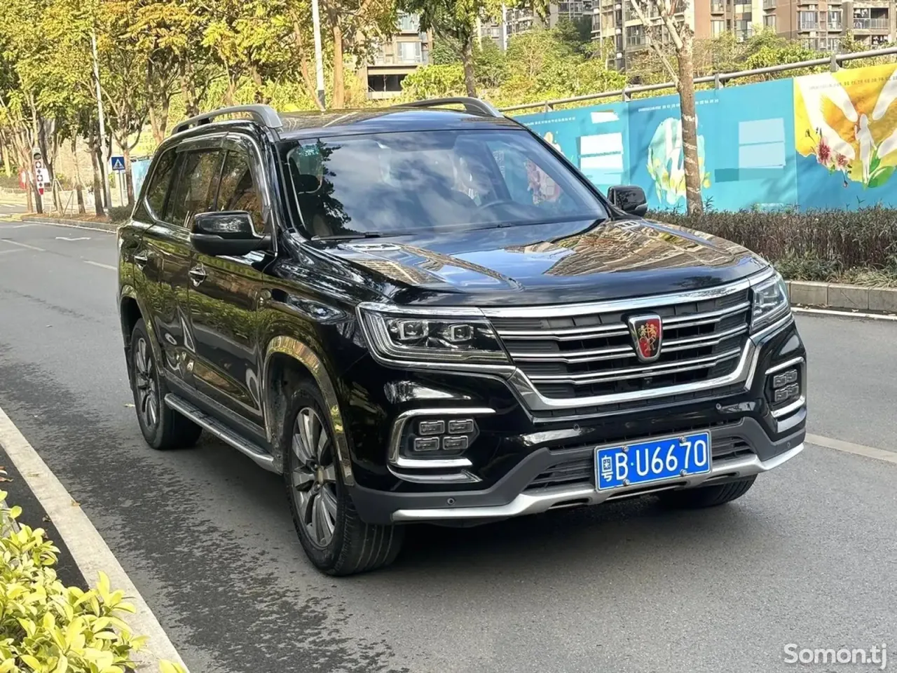 Roewe RX8 2018 · 2.0 AT