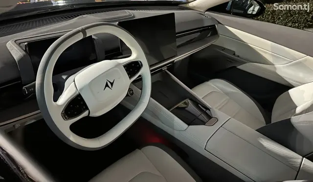 Dongfeng EP 008 2025 · AT