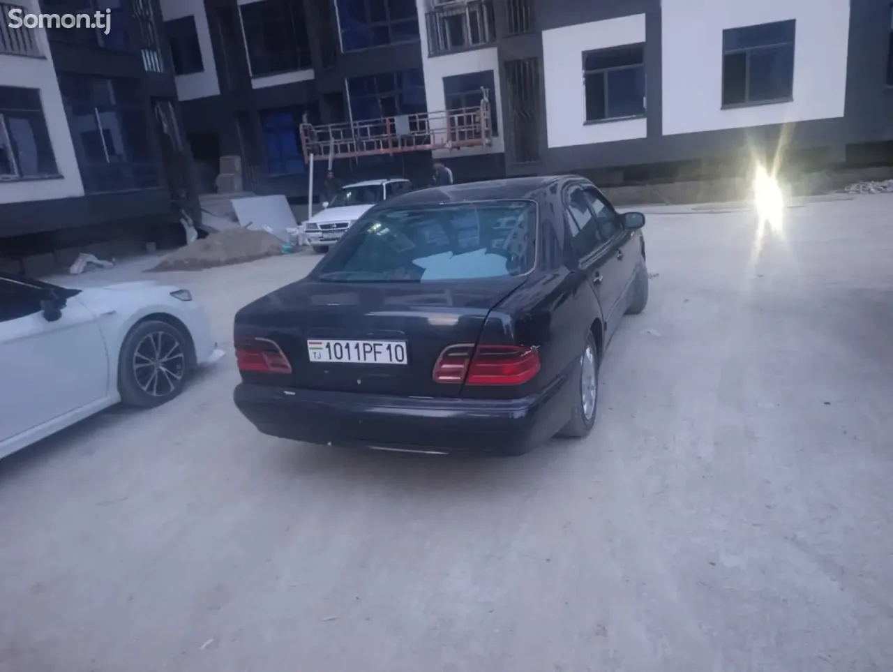 Mercedes-Benz E class 1999 · 2.8 AT