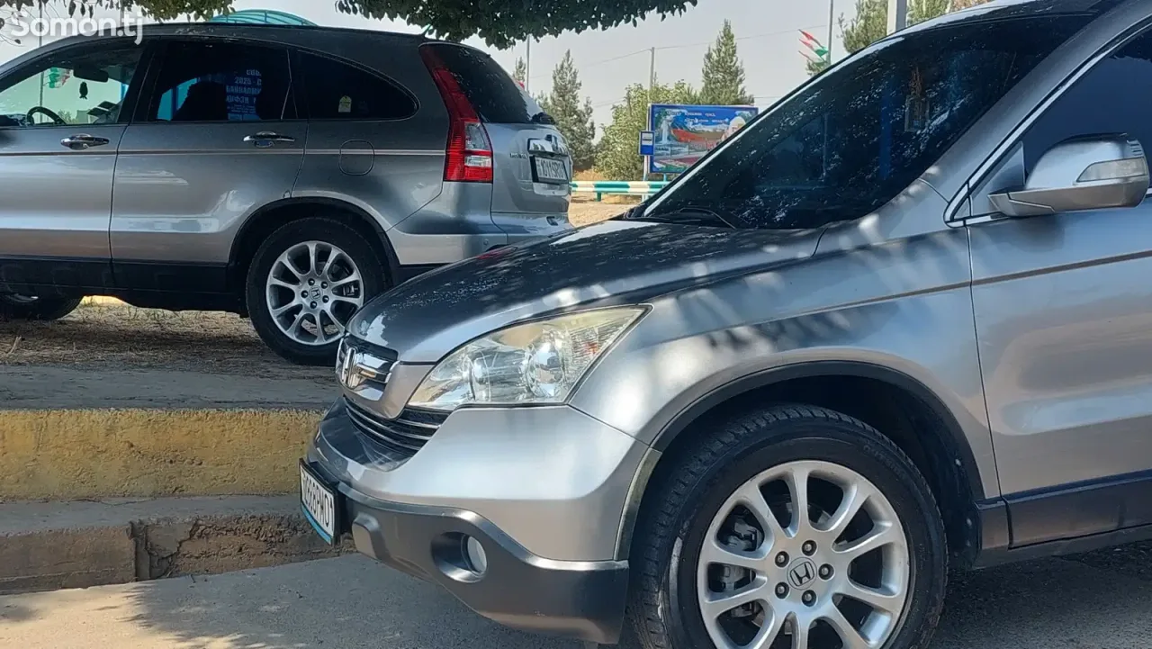 Honda CR-V 2008 · 2.4 AT