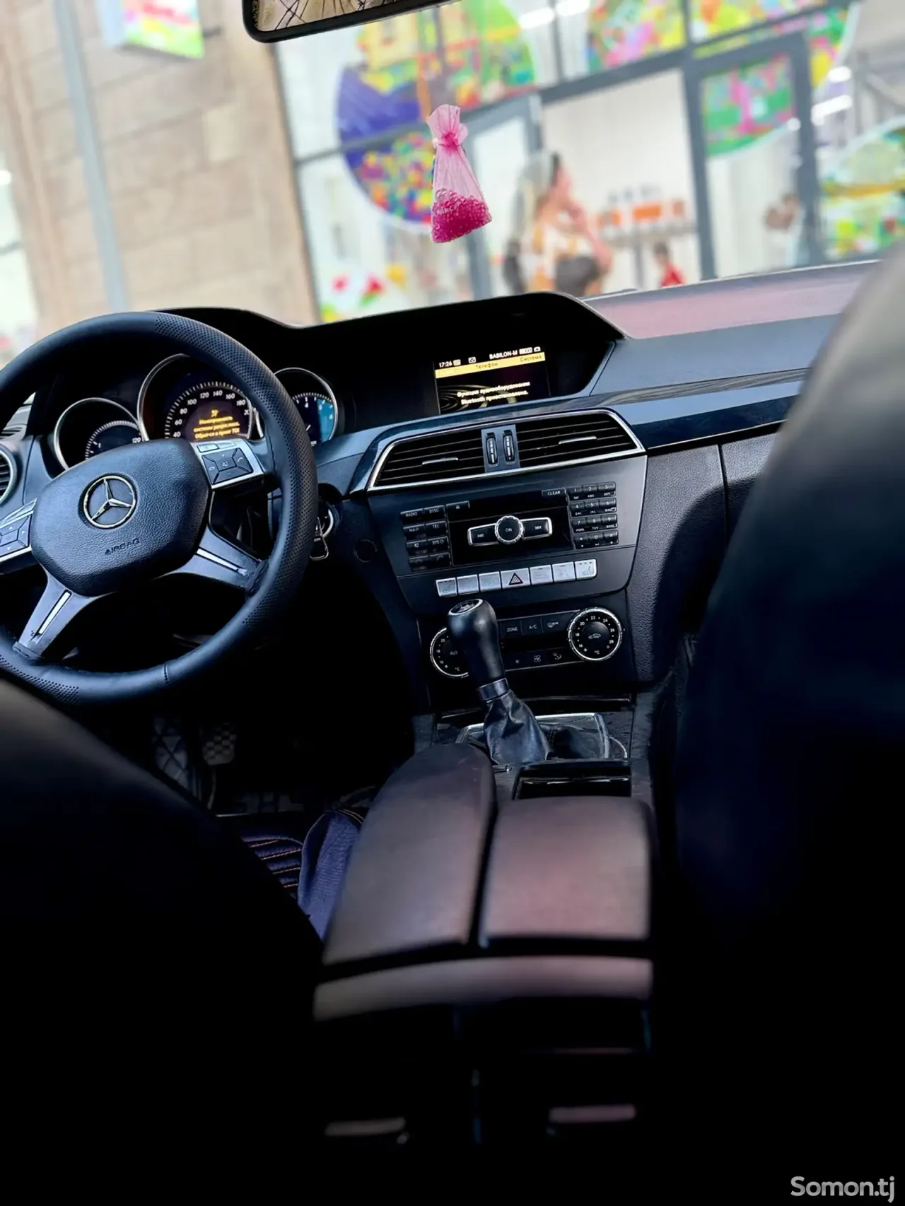 Mercedes-Benz C class 2011 · 1.8 MT