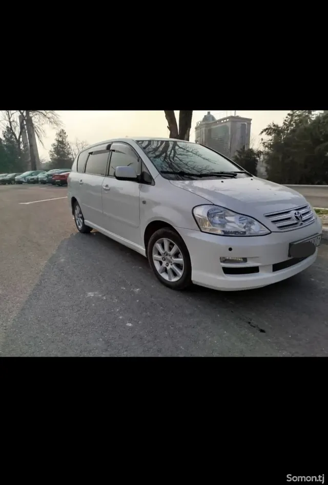 Toyota Ipsum 2008 · 2.4 AT