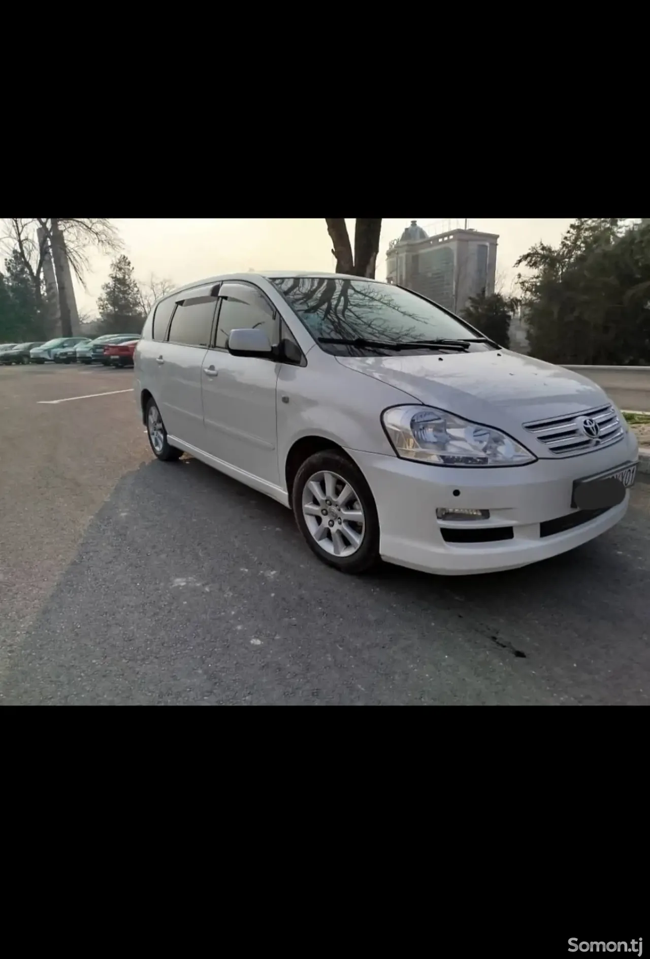 Toyota Ipsum 2008 · 2.4 AT