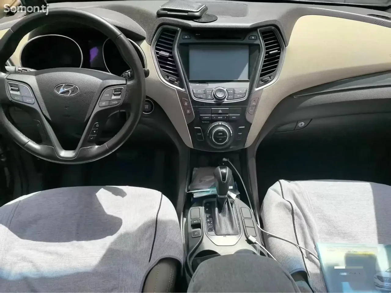 Hyundai Santa Fe 2015 · 2.4 AT
