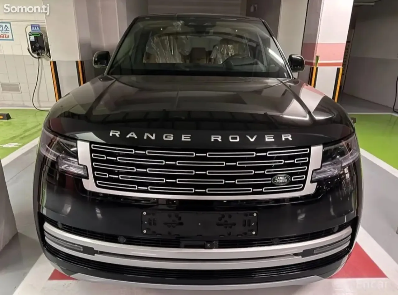 Land Rover Range Rover 2026 · 4.4 AT