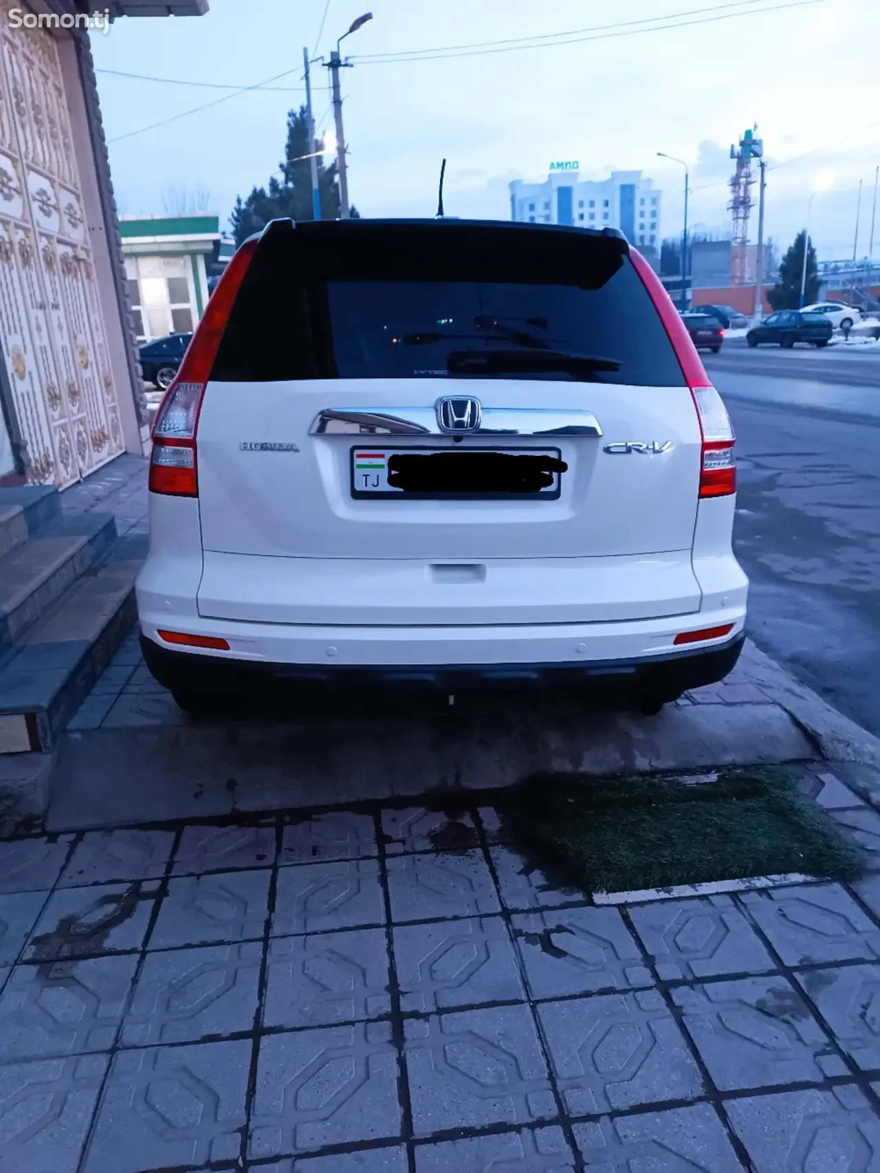 Honda CR-V 2011 · 2.4 AT