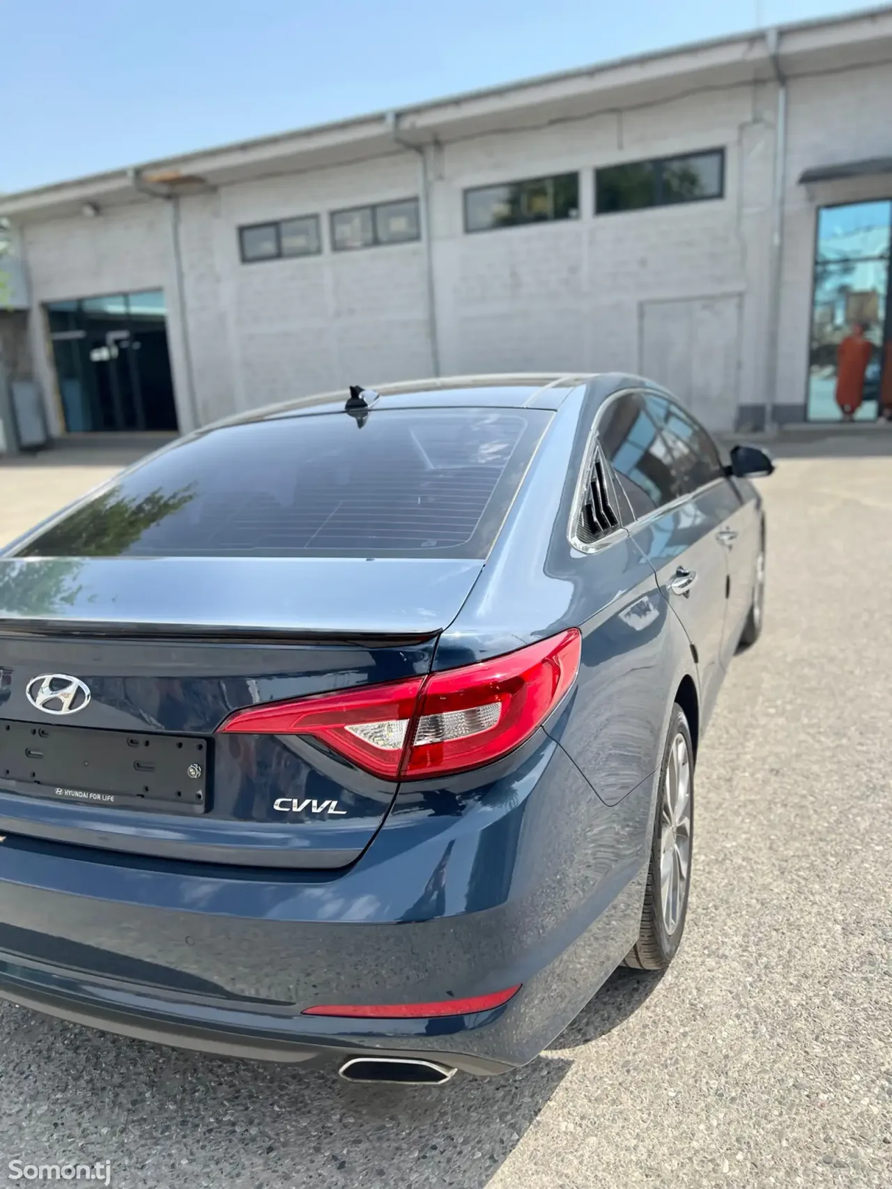Hyundai Sonata 2015 · 2.0 AT