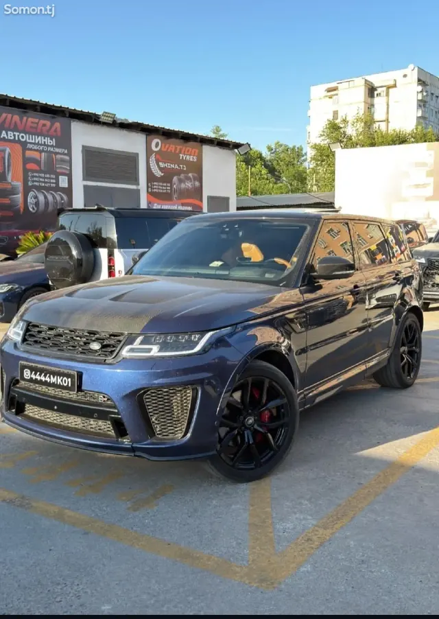 Land Rover Range Rover Sport 2022 · 5.0 AT
