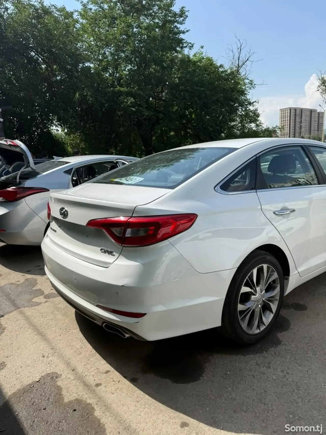 Hyundai Sonata 2015 · 2.0 AT
