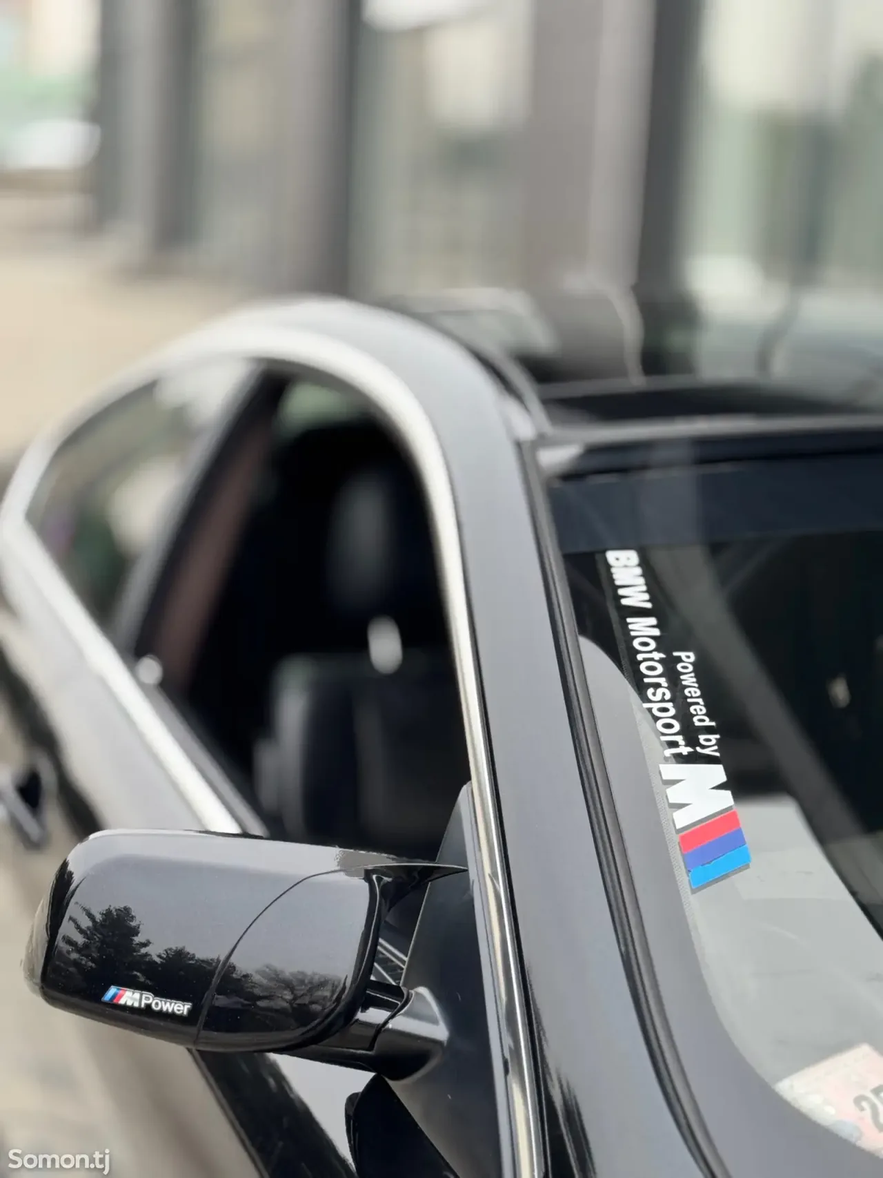 BMW M6 2007 · 4.8 AT