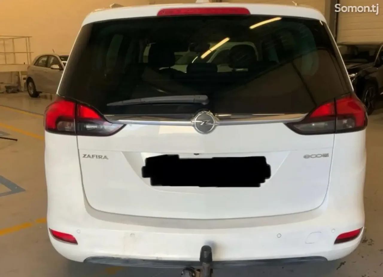Opel Zafira 2017 · 1.4 MT