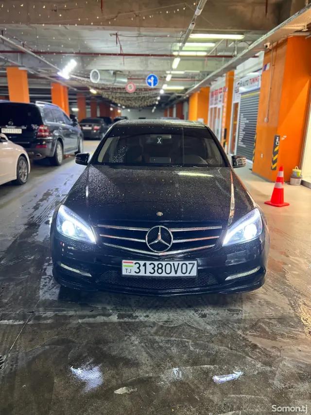Mercedes-Benz C class 2010 · 3.0 AT