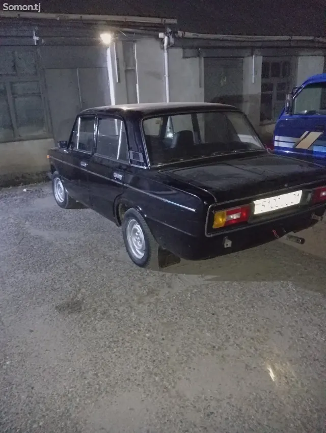 Lada (ВАЗ) 2106 1987 · 1.8 MT