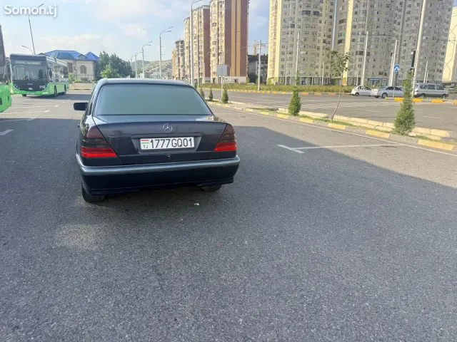 Mercedes-Benz C class 1998 · 2.0 MT