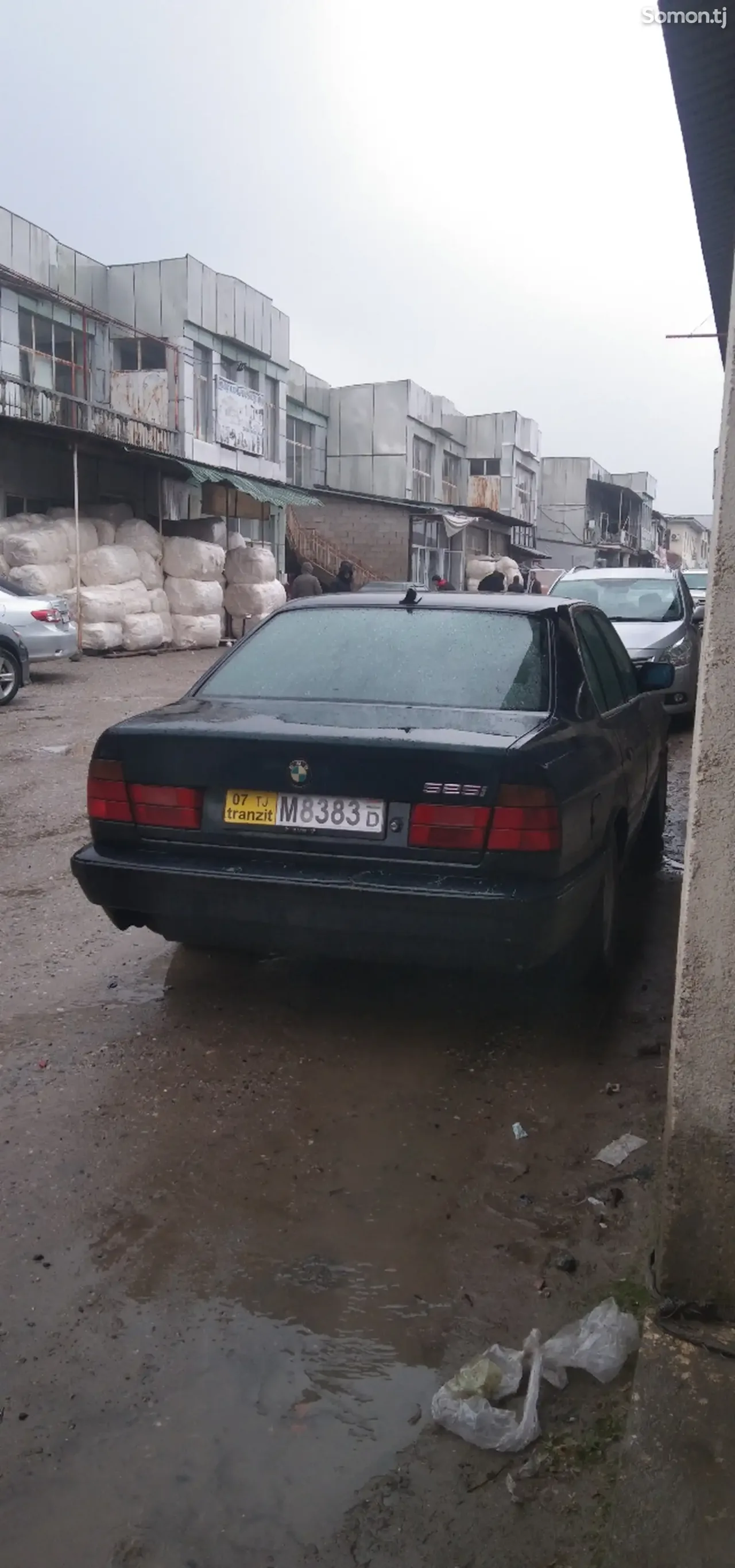 BMW M5 1994 · 2.5 MT