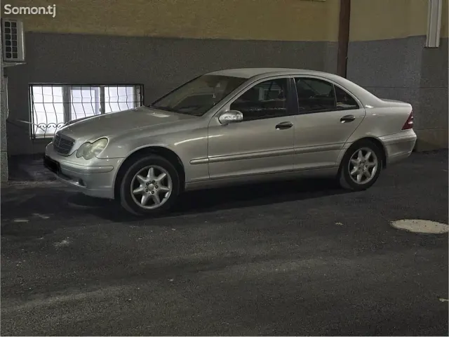 Mercedes-Benz C class 2001 · 2.0 AT