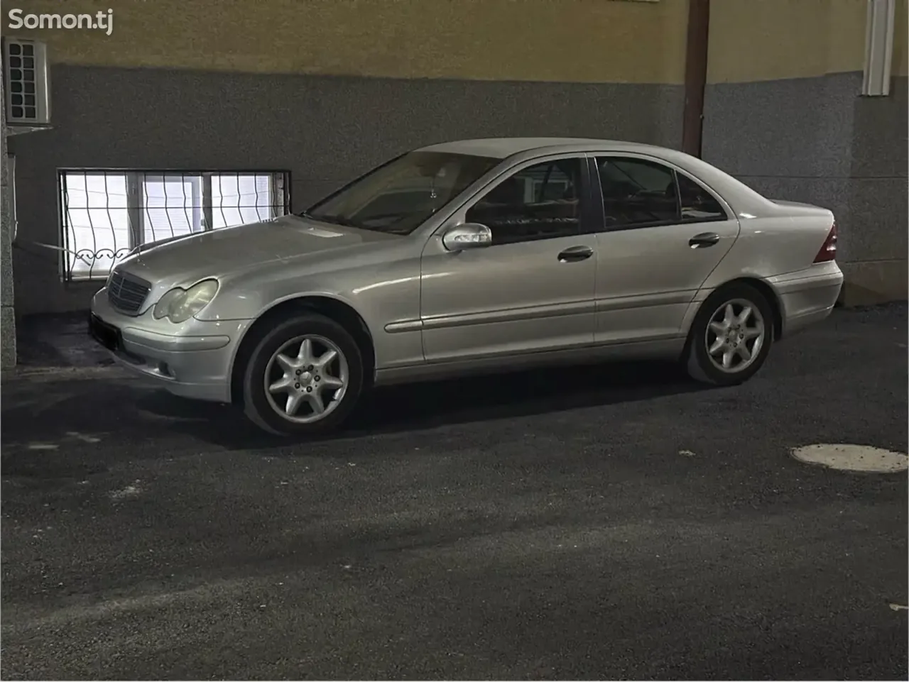 Mercedes-Benz C class 2001 · 2.0 AT