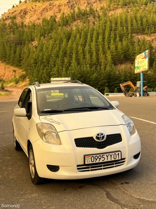 Toyota Yaris 2008 · 1.3 AT
