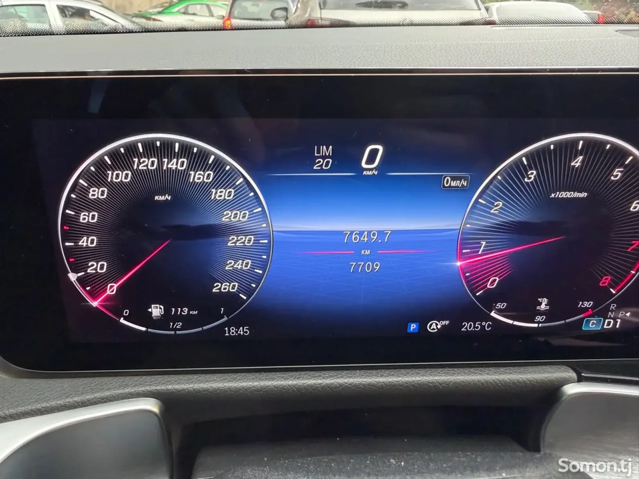 Mercedes-Benz GLB class 2025 · 2.0 AT