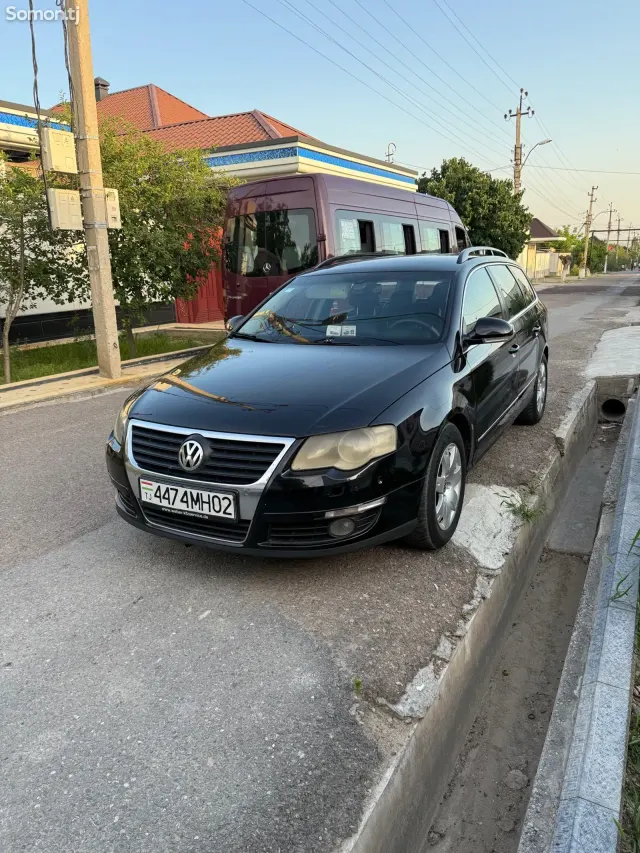 Volkswagen Passat 2007 · 2.0 AT