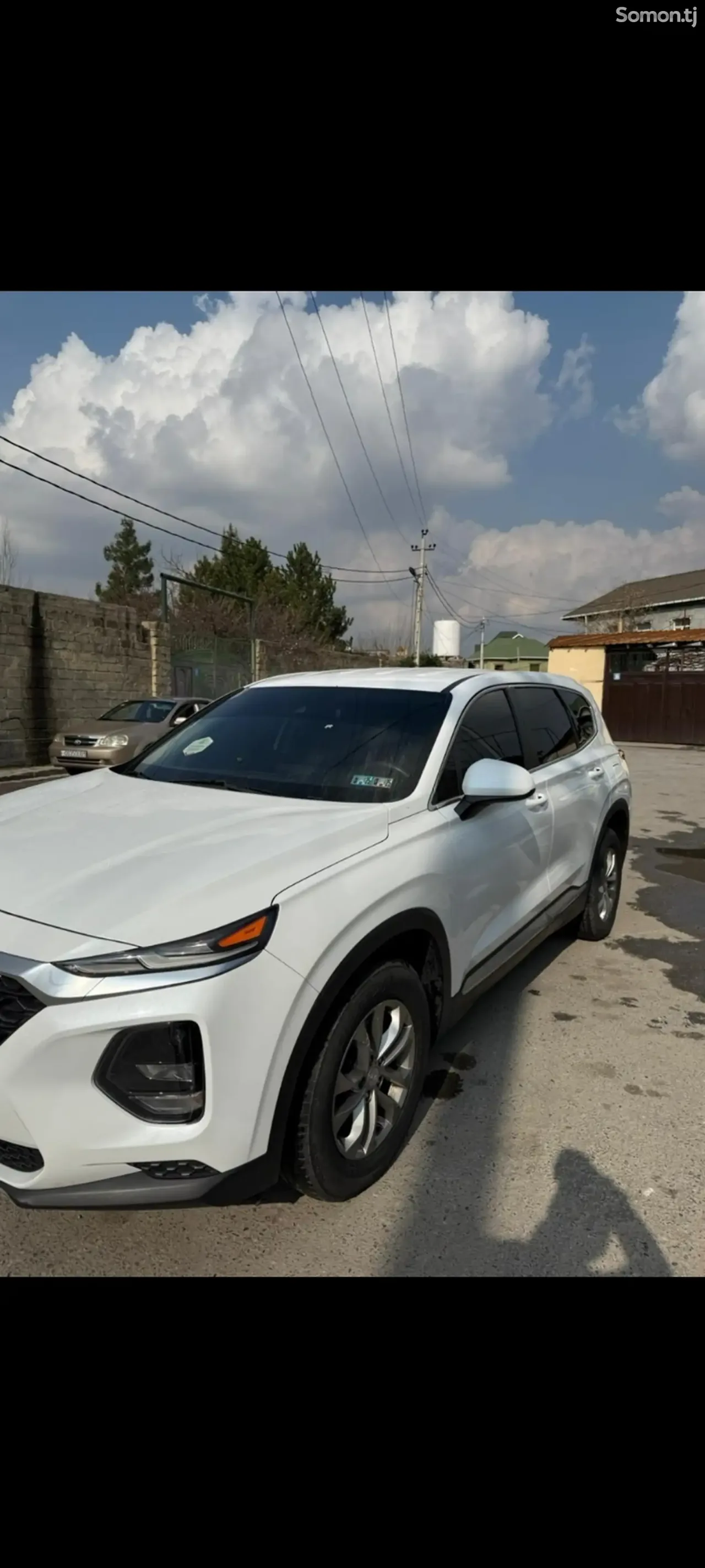 Hyundai Santa Fe 2019 · 2.4 AT